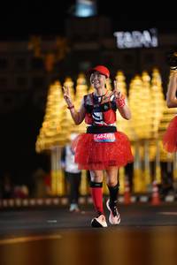 BIB: 46267
                            <button type="button" onclick="openModal(23174106)" class="btn btn-primary btn-sm float-right btn-popup" data-toggle="modal" data-target=".modal-high-quality">
                        <i class="fas fa-shopping-cart"></i> Add to Cart
                    </button>
                                            <button type="button" onclick="isThisMe(23174106, true)" class="btn btn-success btn-sm float-right btn-popup btn-isme hidden" data-toggle="tooltip" data-placement="bottom" title="นี่คือรูปของคุณใช่ไหม คลิกที่นี่เพื่อเอาเข้าอัลบั้ม">
                        <i class="fas fa-plus"></i> Add to album
                    </button>
                    <button type="button" onclick="isThisMe(23174106, false)" class="btn btn-warning btn-sm float-right btn-popup btn-isnotme hidden">
                        <i class="fas fa-ban"></i> Remove from album
                    </button>